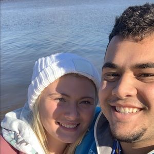 Meet your Posher, Tia